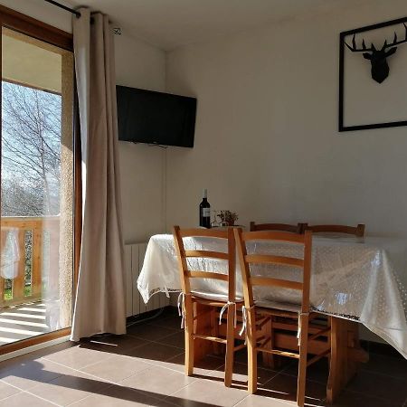Appartement 2 Chambres Au Calme Les Angles  Esterno foto